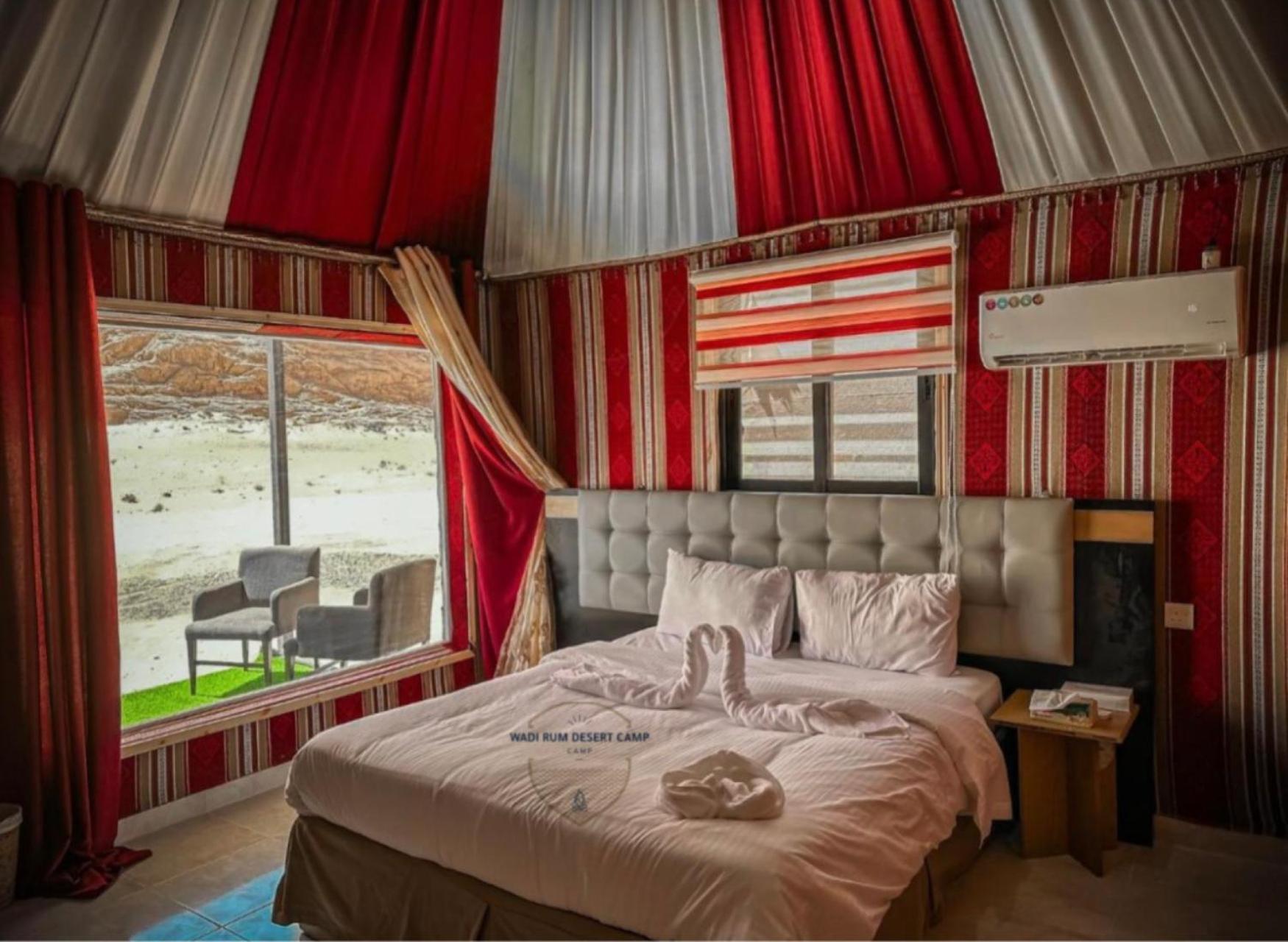 Rum Mere Luxury Camp Wadi Rum Extérieur photo